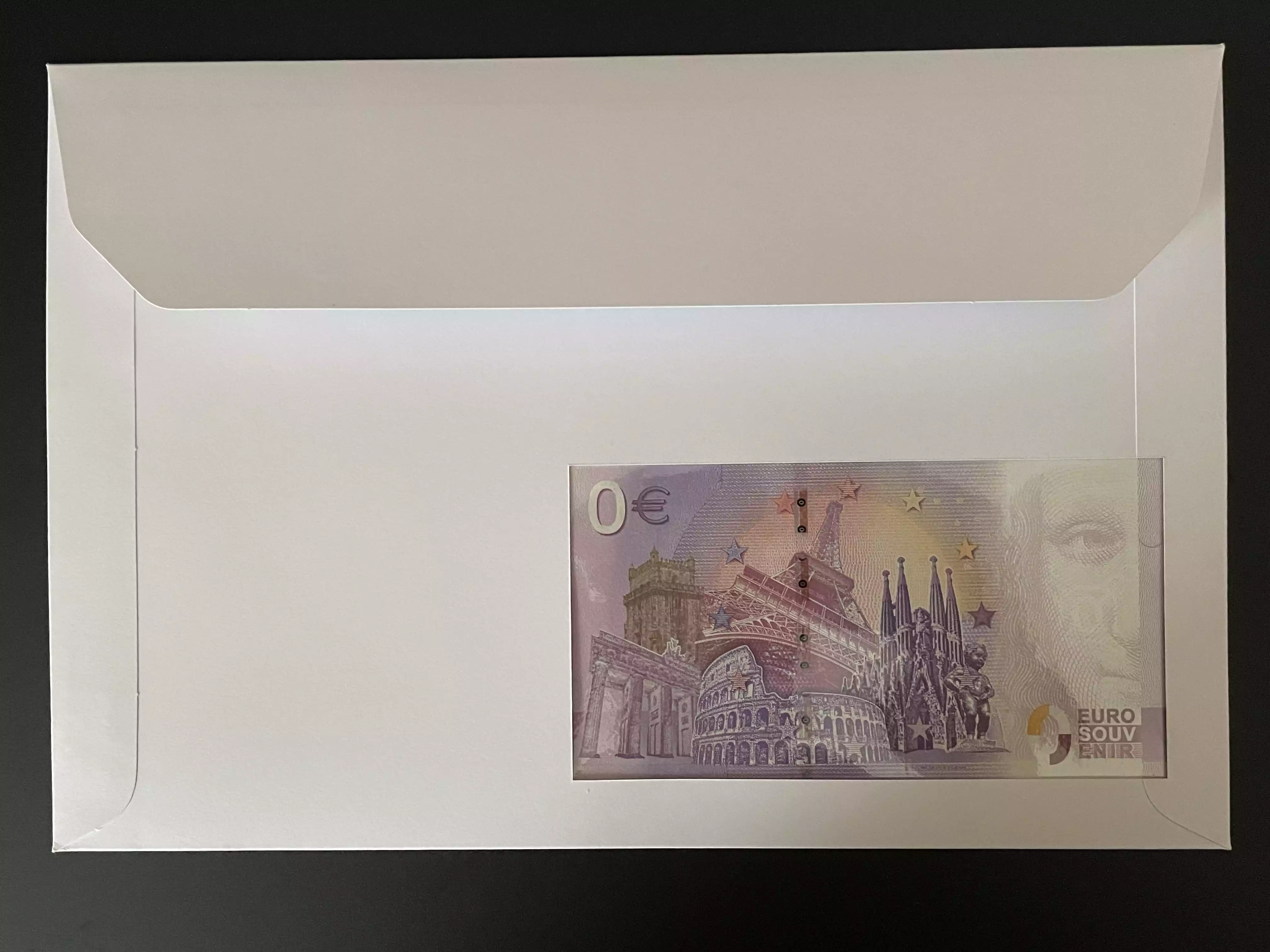 Official Euro Souvenir Cover - Gefährdete Fauna (Paris)
